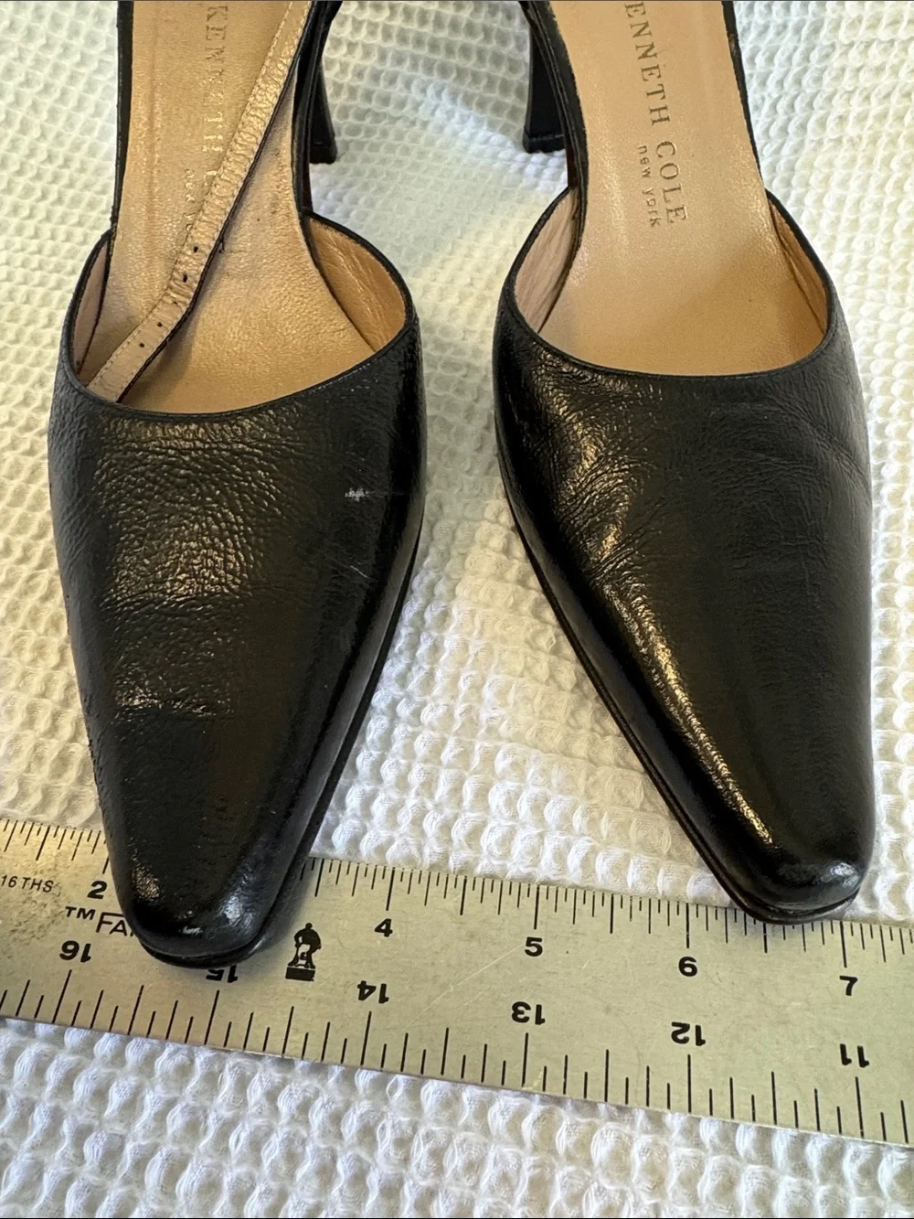 Kenneth Cole Black Pointed Toe Slingback Heels